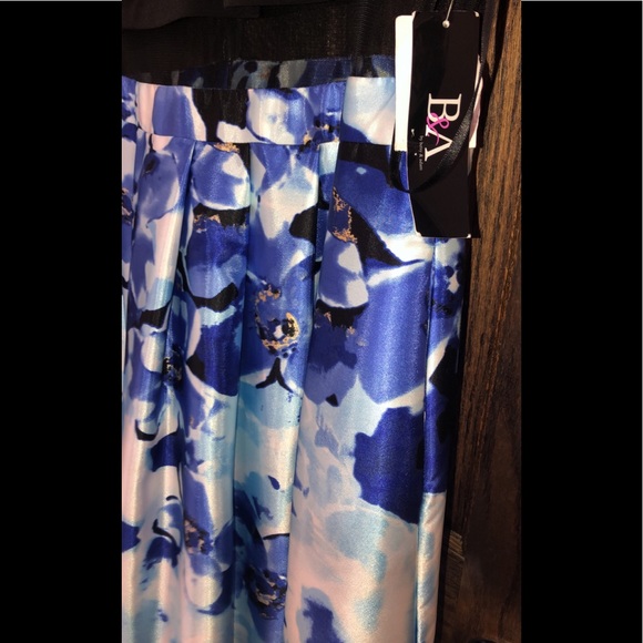 Women’s Formal Dress Plus Size 14W Betsy & Adam Black Blue Floral w Pockets Gown - Picture 6 of 8